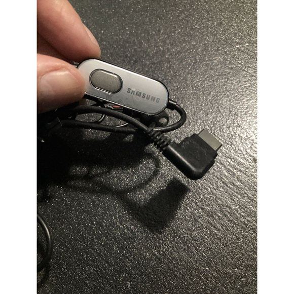 GENUINE SAMSUNG CELL PHONE HANDS FREE HEADSET AAEP305SBE (GH59-04830A) - Picture 4 of 7